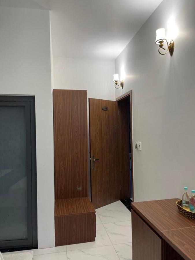 Duc Luu Quang Hotel Binh Thuan Tuy Phong Exterior foto