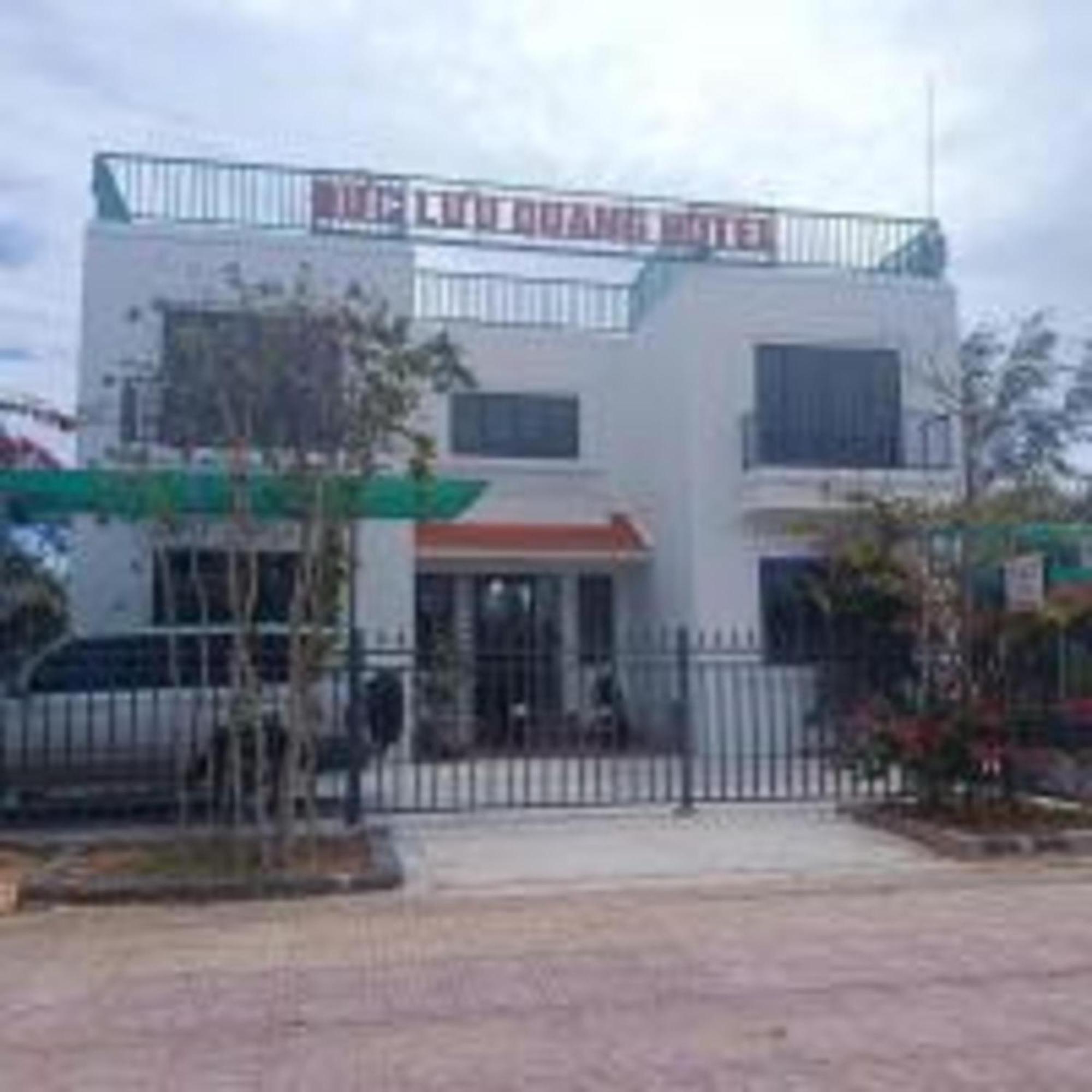 Duc Luu Quang Hotel Binh Thuan Tuy Phong Exterior foto
